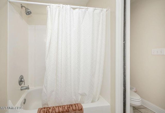 1664 Beach Boulevard, 90, Biloxi, MS 39531