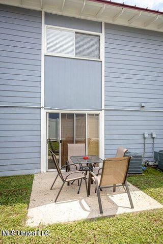 1664 Beach Boulevard, 90, Biloxi, MS 39531