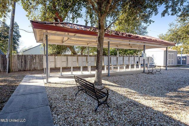 1664 Beach Boulevard, 90, Biloxi, MS 39531