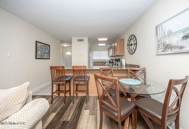 1664 Beach Boulevard, 90, Biloxi, MS 39531