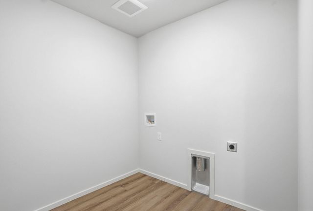 1618 E A St, Deer Park, WA 99006