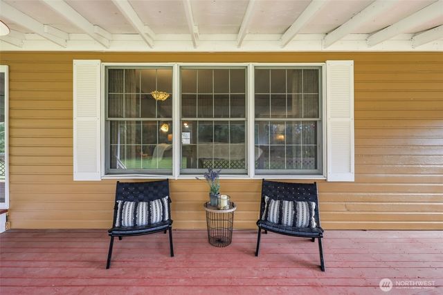 2723 Key Peninsula Highway SW, Lakebay, WA 98349