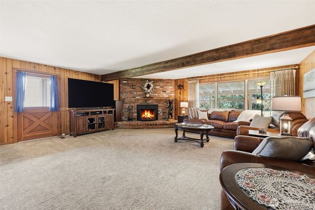 2723 Key Peninsula Highway SW, Lakebay, WA 98349