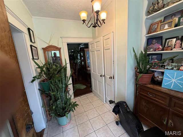 3227 N. Taylor, St Louis, MO 63115