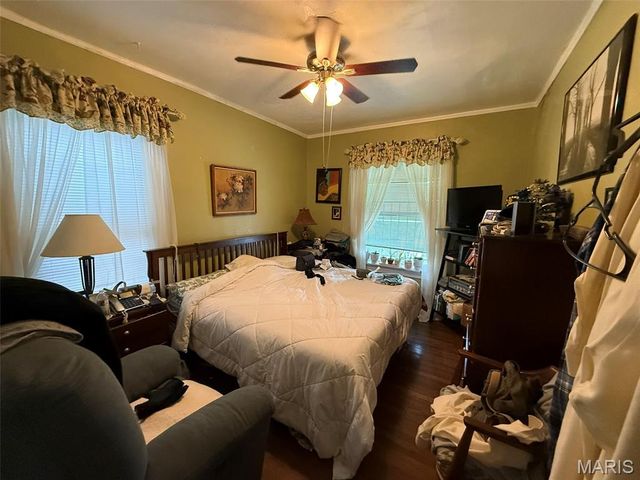 3227 N. Taylor, St Louis, MO 63115