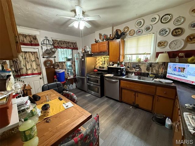 3227 N. Taylor, St Louis, MO 63115