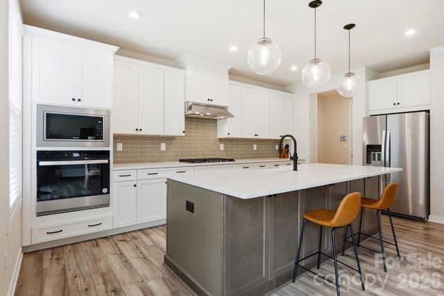 5132 Glenwalk Drive, Charlotte, NC 28269