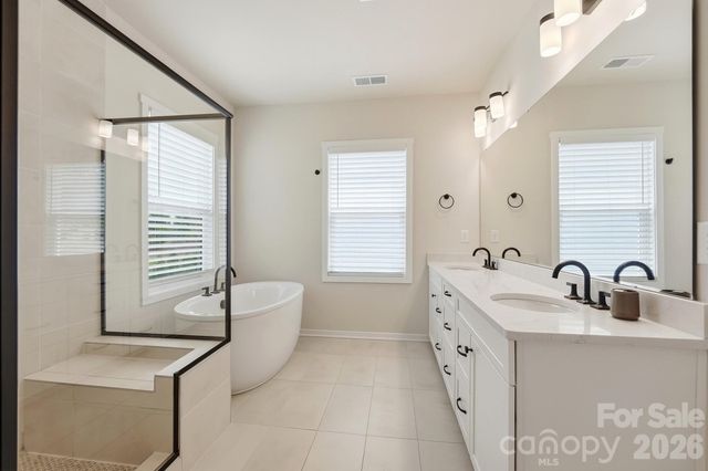 5132 Glenwalk Drive, Charlotte, NC 28269