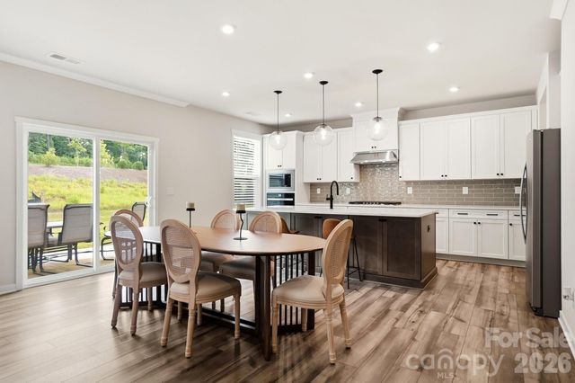 5132 Glenwalk Drive, Charlotte, NC 28269