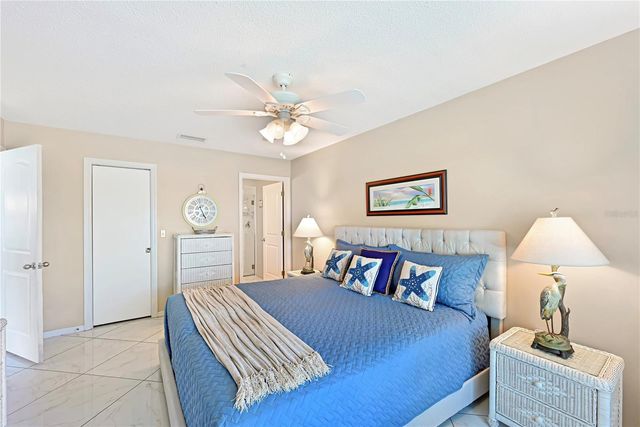 9505 COLONIAL DRIVE, Bradenton, FL 34210