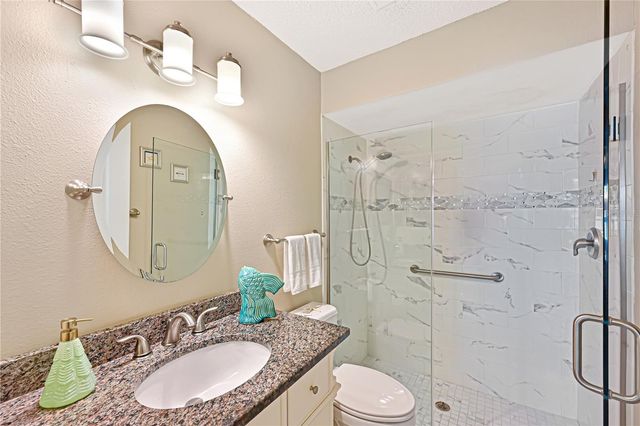 9505 COLONIAL DRIVE, Bradenton, FL 34210