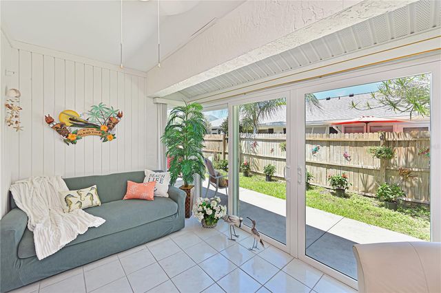 9505 COLONIAL DRIVE, Bradenton, FL 34210