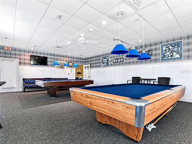 9505 COLONIAL DRIVE, Bradenton, FL 34210