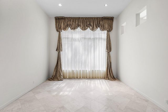 7700 Bella Verde Way, Delray Beach, FL 33446