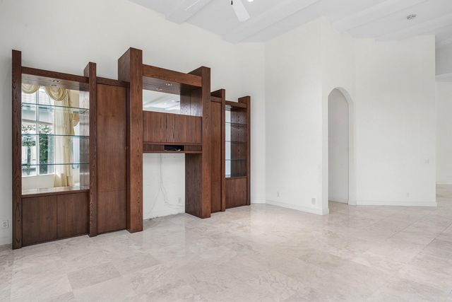 7700 Bella Verde Way, Delray Beach, FL 33446