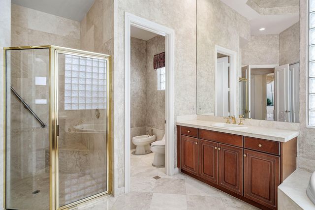 7700 Bella Verde Way, Delray Beach, FL 33446