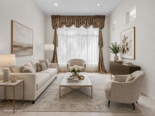 7700 Bella Verde Way, Delray Beach, FL 33446