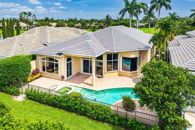 7700 Bella Verde Way, Delray Beach, FL 33446