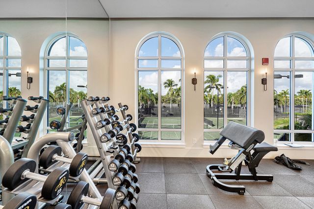 7700 Bella Verde Way, Delray Beach, FL 33446
