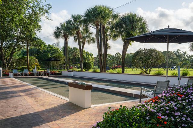 7700 Bella Verde Way, Delray Beach, FL 33446