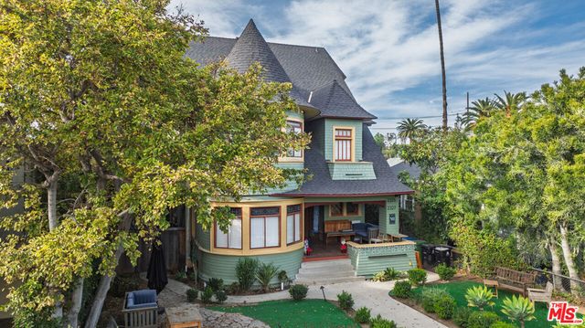 2325 Portland Street, Los Angeles, CA 90007