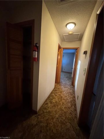 2906 Rhonswood Drive, Tobaccoville, NC 27050