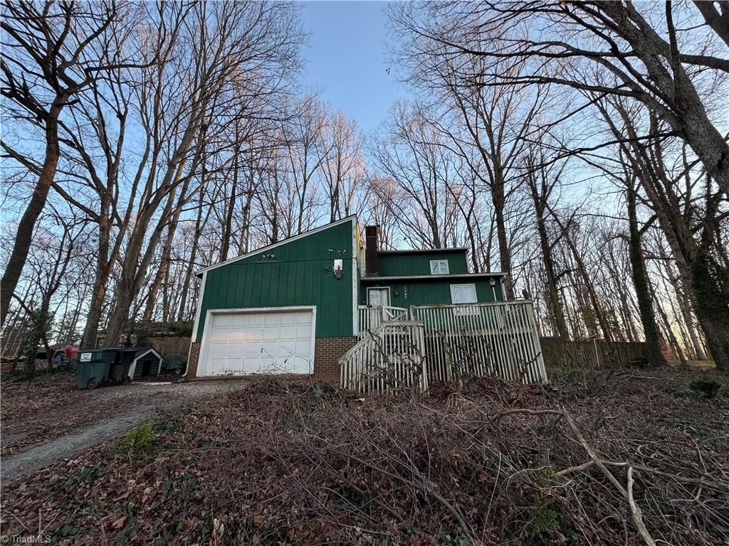 2906 Rhonswood Drive, Tobaccoville, NC 27050