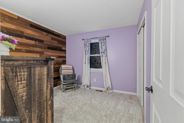 227 ZIEGLERVILLE RD, Schwenksville, PA 19473