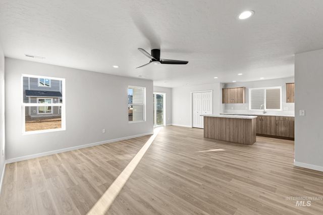 13699 Judson St, Caldwell, ID 83607