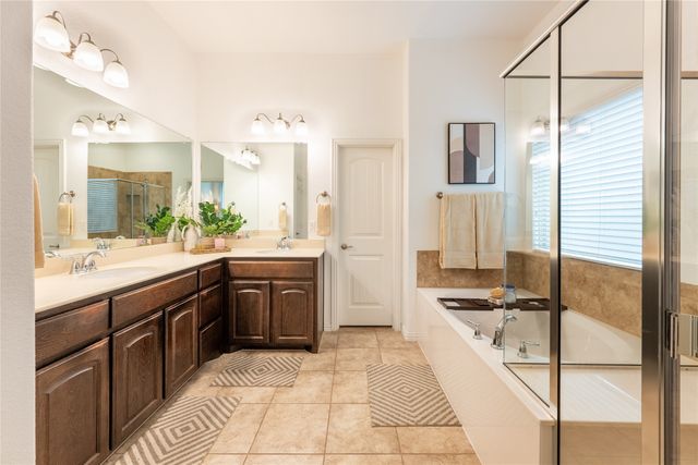 217 Mineral Point Drive, Aledo, TX 76008