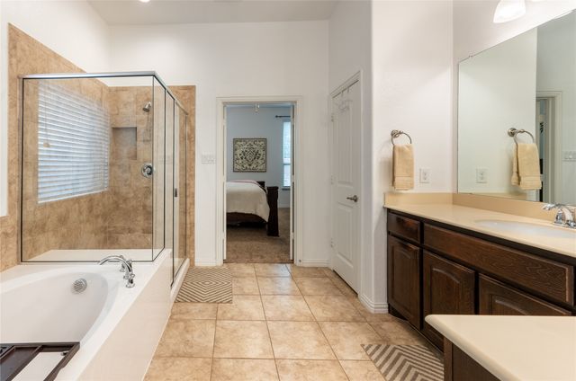 217 Mineral Point Drive, Aledo, TX 76008