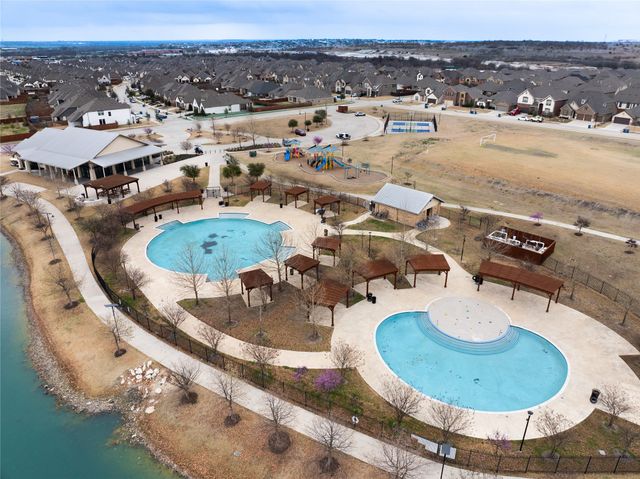 217 Mineral Point Drive, Aledo, TX 76008