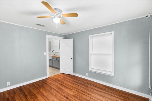641 8th Street SE, Paris, TX 75460