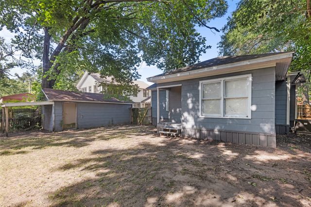 641 8th Street SE, Paris, TX 75460