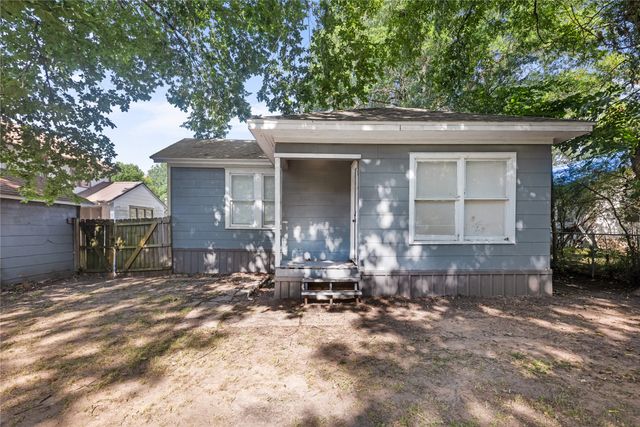 641 8th Street SE, Paris, TX 75460
