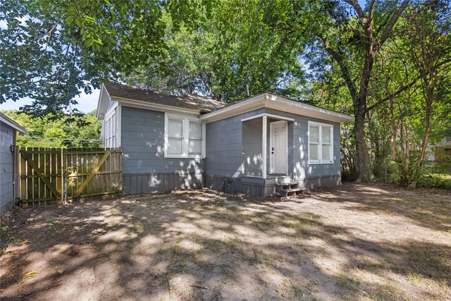 641 8th Street SE, Paris, TX 75460