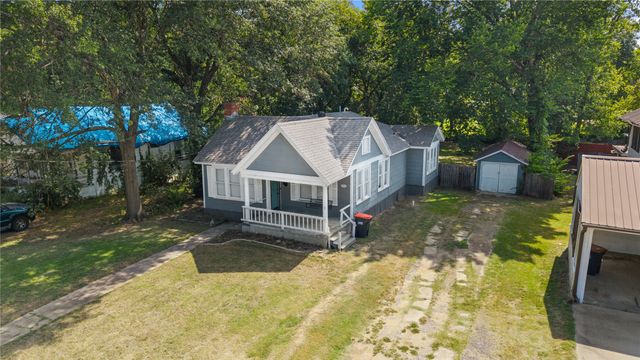 641 8th Street SE, Paris, TX 75460