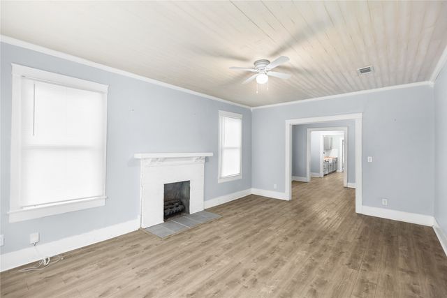 641 8th Street SE, Paris, TX 75460