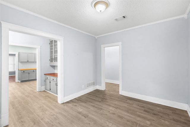 641 8th Street SE, Paris, TX 75460