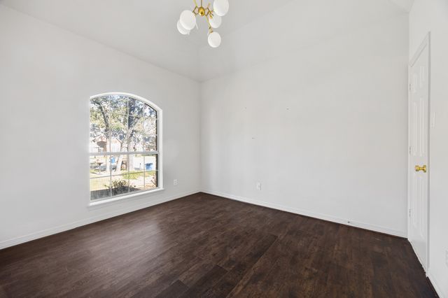 920 Cat Hollow Court, Keller, TX 76248