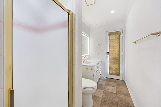 920 Cat Hollow Court, Keller, TX 76248