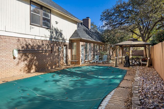 920 Cat Hollow Court, Keller, TX 76248