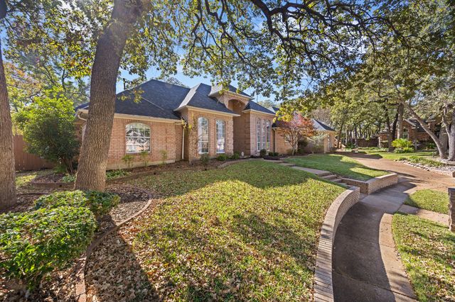 920 Cat Hollow Court, Keller, TX 76248