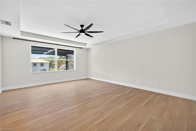 9734 Silvercreek CT, Estero, FL 33928