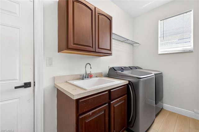 9734 Silvercreek CT, Estero, FL 33928