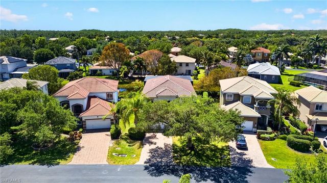 9734 Silvercreek CT, Estero, FL 33928