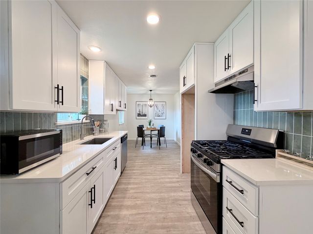 5712 Bonnie Wayne Street, Haltom City, TX 76117