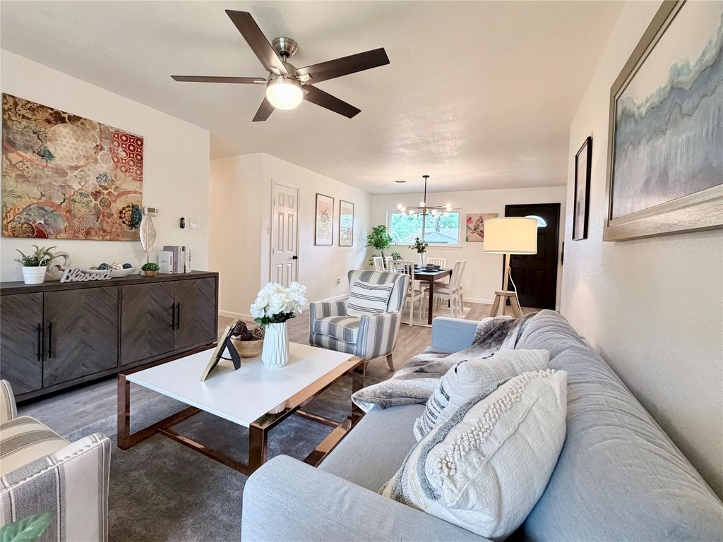 5712 Bonnie Wayne Street, Haltom City, TX 76117