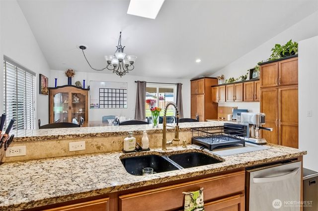 19311 Valley View Dr, Arlington, WA 98223