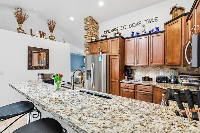 19311 Valley View Dr, Arlington, WA 98223